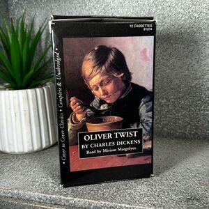 Oliver Twist by Charles Dickens Cassette Audio Complete & Unabridged